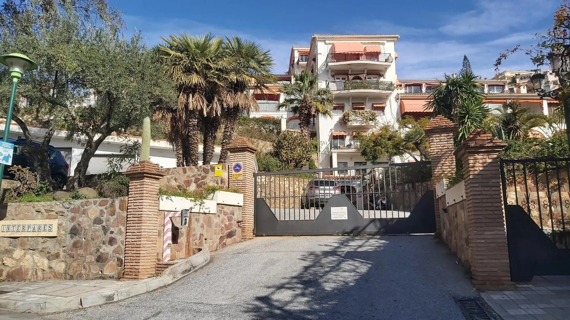Apartamento Interpares Swimmingpool By Del Parque Flats Málaga